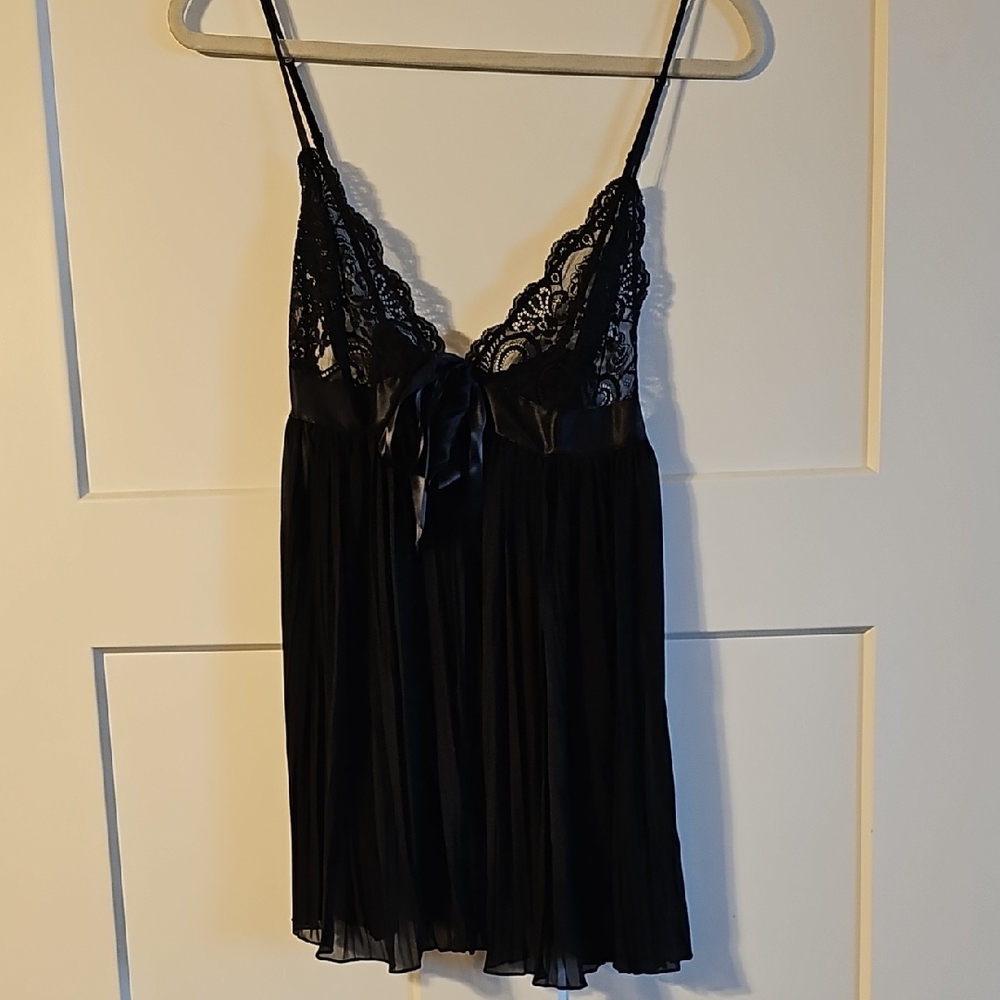 Victoria's Secret Black Lace Chemine Babydoll with Satin Bow